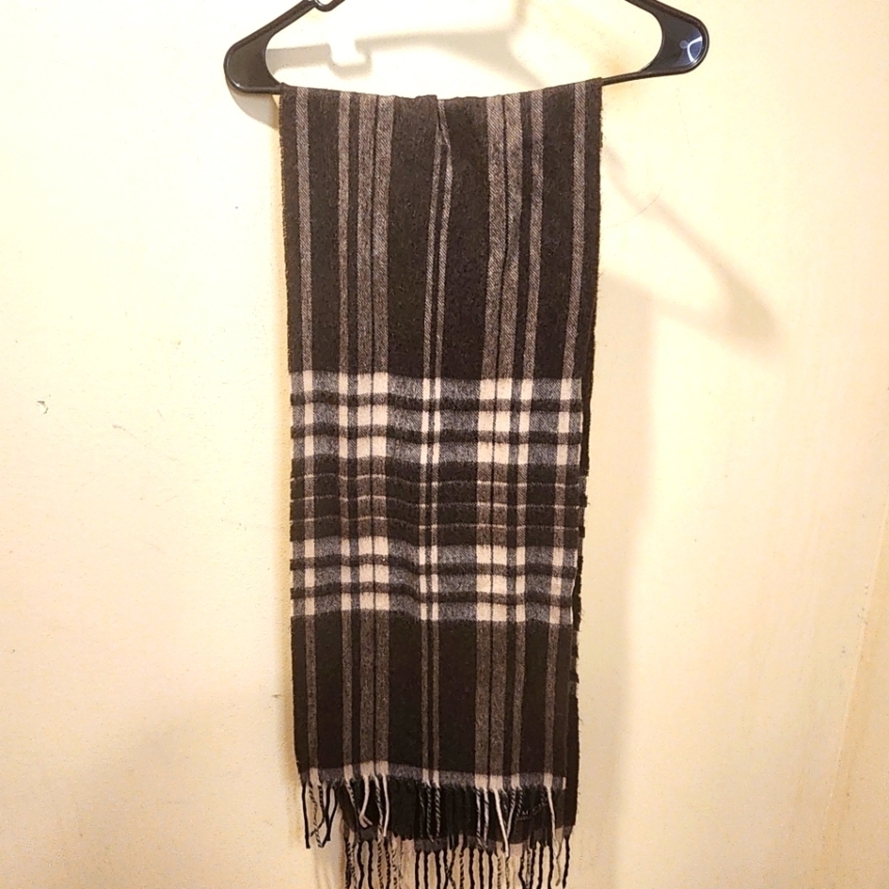 AMICALE  Plaid 100% Merino wool unisex scarf